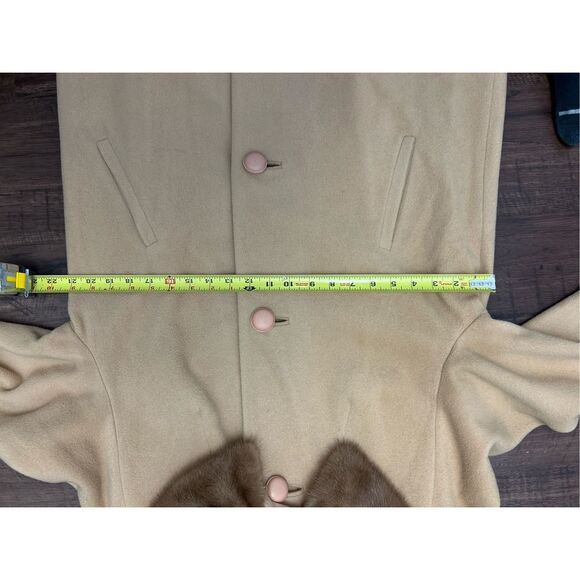 National Board Tan Cashmere Long Sleeve Button Front Fur-Lined Coat Size 38 - Picture 3 of 10